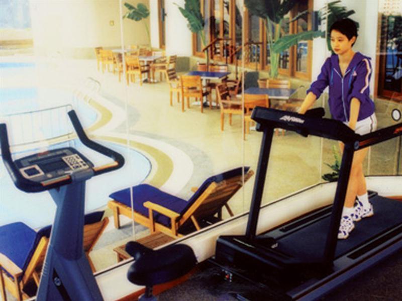 Dorsett Kuala Lumpur Hotel Eksteriør billede A treadmill