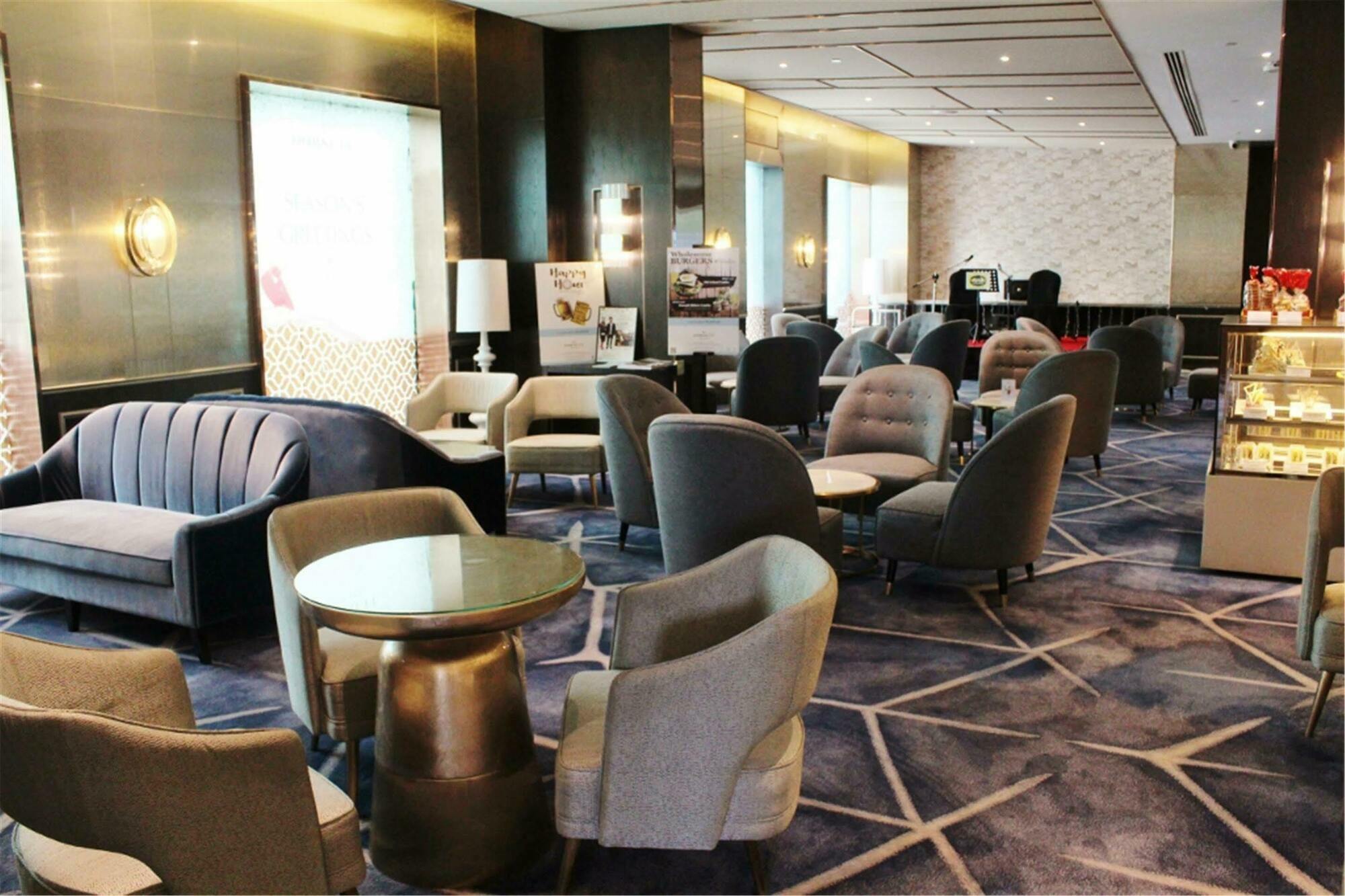 Dorsett Kuala Lumpur Hotel Eksteriør billede The lounge at KLIA