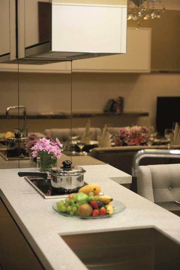 Dorsett Kuala Lumpur Hotel Eksteriør billede A kitchen